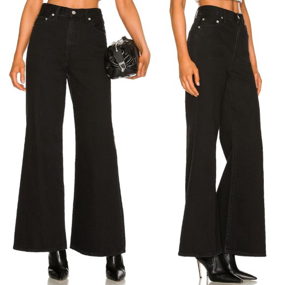 NWT Levi's High Rise Loose Flare Jeans Size 24 x 32